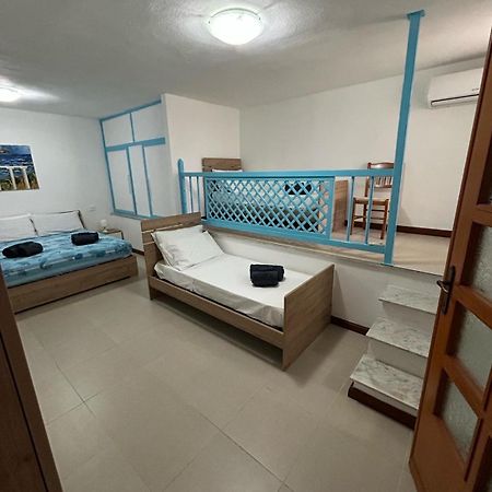 Villa Nicanda- 100 Mt Dal Mare- Giardino Porto Columbu - Perd'E Sali 외부 사진